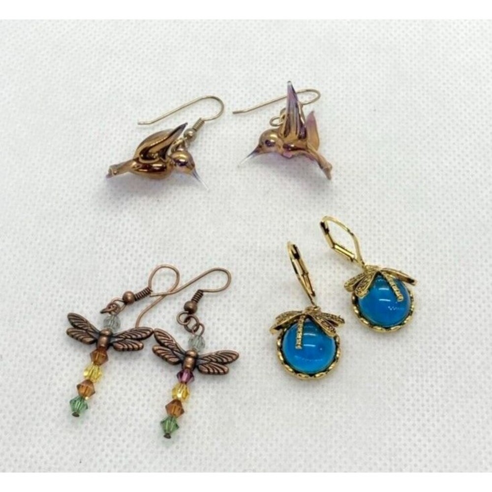 Lot‎ of 3 Pairs Dangle Drop Pierced Earrings Animal Hummingbird Dragonfly Glass